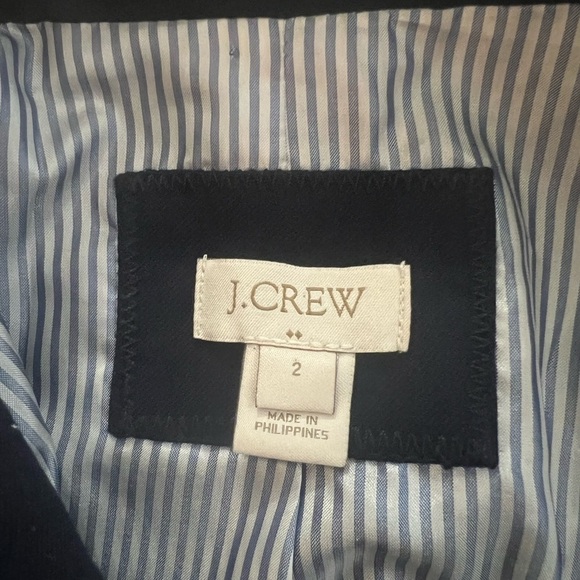 J. Crew Schoolboy Navy Blue Wool Blend Blazer Gold Buttons Size 2 Preppy - Picture 10 of 10